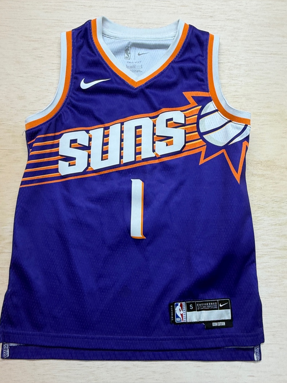 Nike Phoenix Suns Devin Booker #1 Swingman Icon Edition Jersey - Youth Small